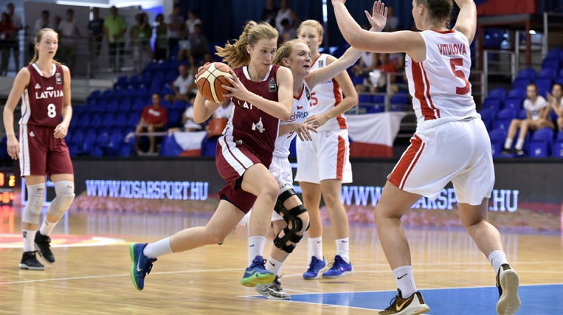 Luīze Šepte: 16. septembrī rezultatīva debija TTT sastāvā
Foto: fiba.com