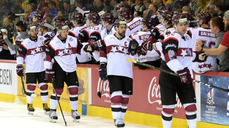 Latvijas hokeja izlase pārbaudes spēlē pret Vāciju
Foto: Deb-online.de