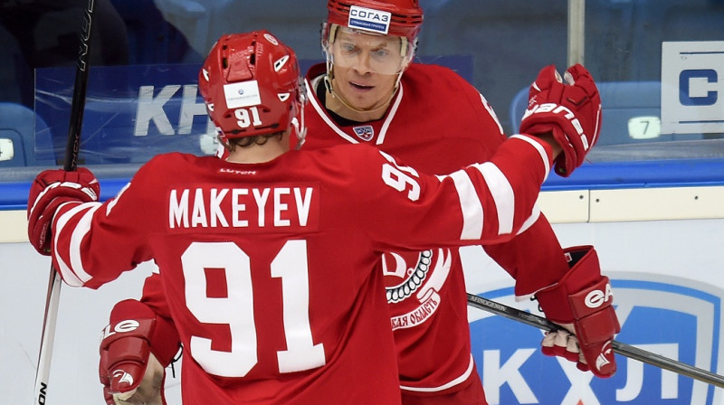 Četru vārtu autors, Podoļskas "Vityaz" uzbrucējs Aleksejs Makejevs
Foto: www.khl.ru