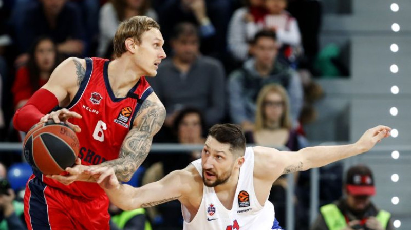 Jānis Timma spēlē pret Maskavas CSKA
Foto: EPA/Scanpix