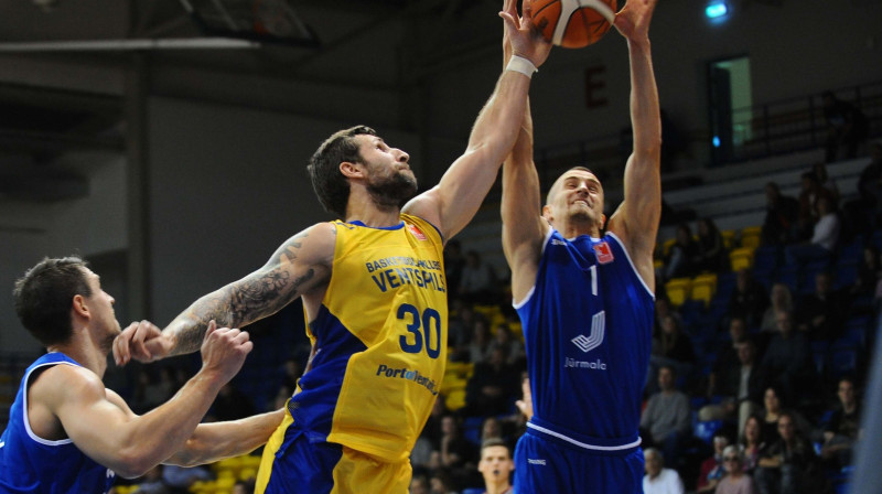 Ronalds Zaķis un Haralds Kārlis 
Foto: bkventspils.lv