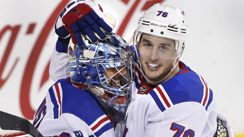 Breidijs Šejs un Henriks Lundkvists
Foto: AP/Scanpix