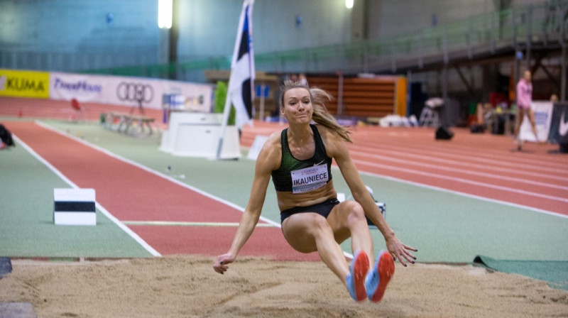 Laura Ikauniece Tallinā. Foto: Teet Malsroos