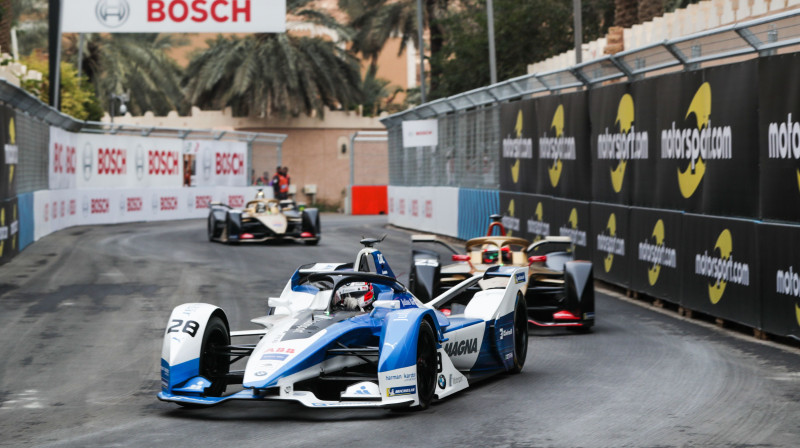 Saūda Arābijā jau norisinās "Formula E" sacensības. Foto: fiaformulae.com