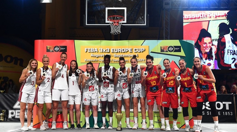 Latvijas 3x3 basketbolistes 1. septembrī izcīnīja bronzas medaļu Eiropas čempionātā Debrecenā. Foto: FIBA