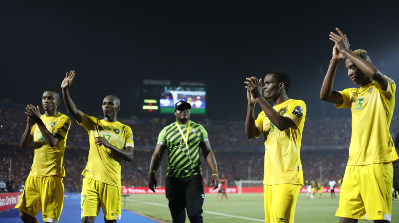 Zimbabves izlases futbolisti. Foto: Ariel Schalit/AP/Scanpix