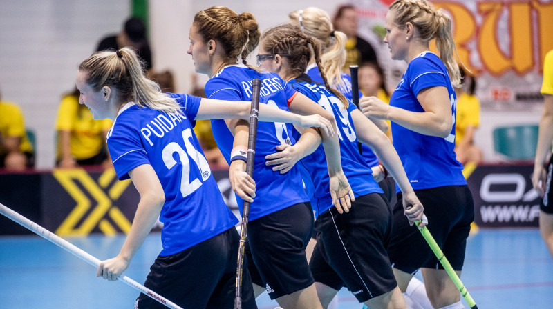 Igaunijas sieviešu izlase. Foto: Raivo Sarelainens, floorball.lv