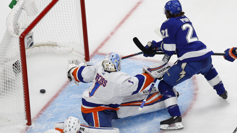 Breidens Points gūst vārtus pret Ņujorkas "Islanders". Foto: USA Today Sports