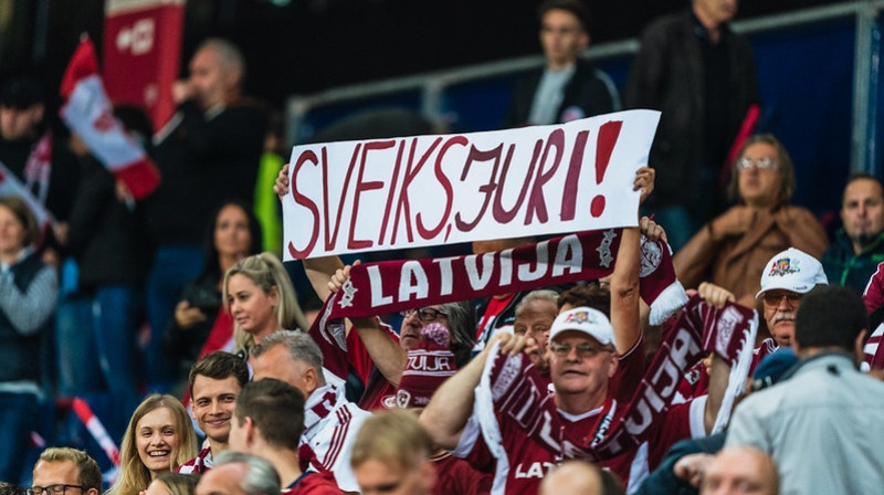 Latvijas futbola izlases līdzjutēji. Foto: LFF