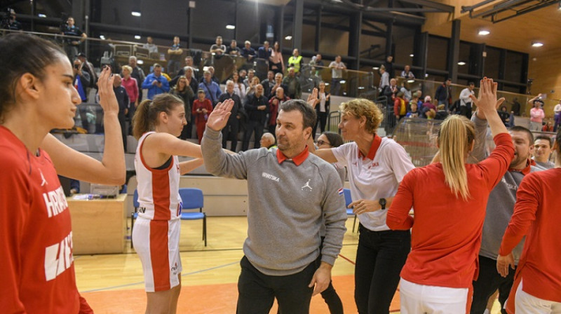 Stipe Braličs un Horvātijas izlase: 2-0 kvalifikācijas grupā. Foto: Marin Sušič