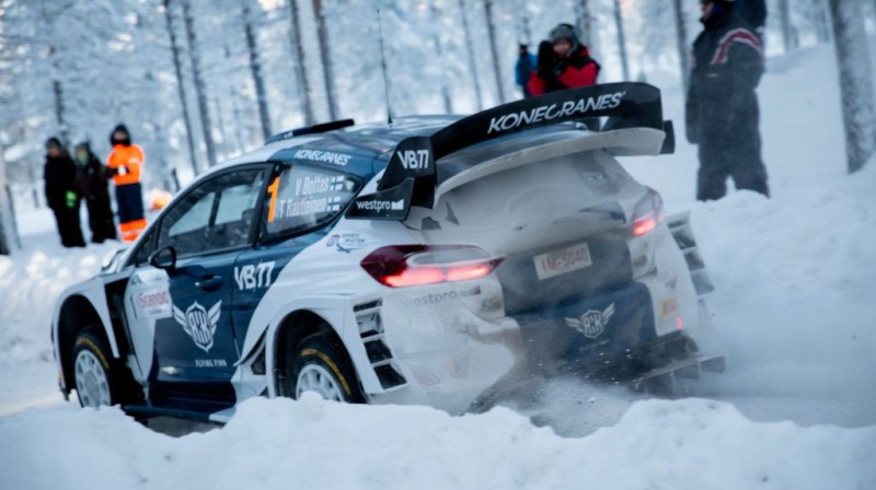 Valteri Botass rallija sacīkstēs. Foto: Motorsport.com