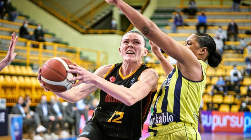 Anete Šteinberga: pirmā uzvara pār "Fenerbahce", spēlējot "Galatasaray" kreklā. Foto: FIBA