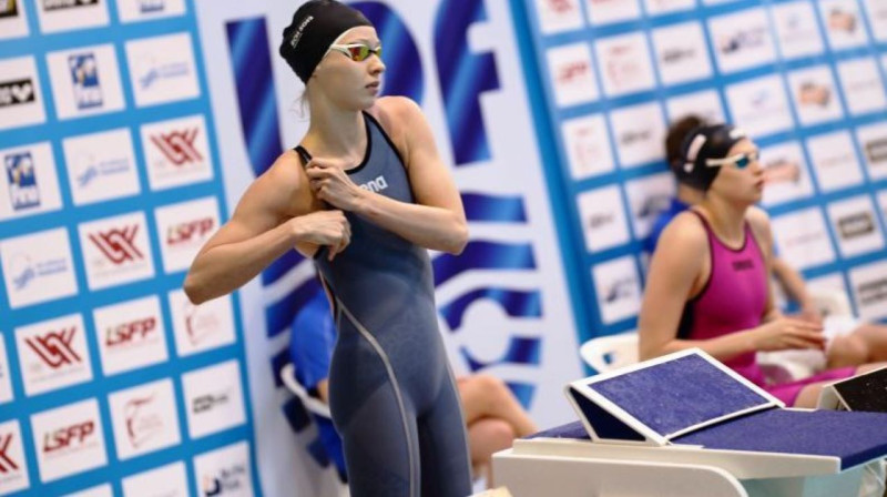 Gabriela Ņikitina priecē ar saviem rezultātiem Brestā. Foto: Swimming.lv