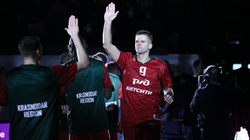 Mants Kalnietis (#9). Foto: Lokomotiv Kuban