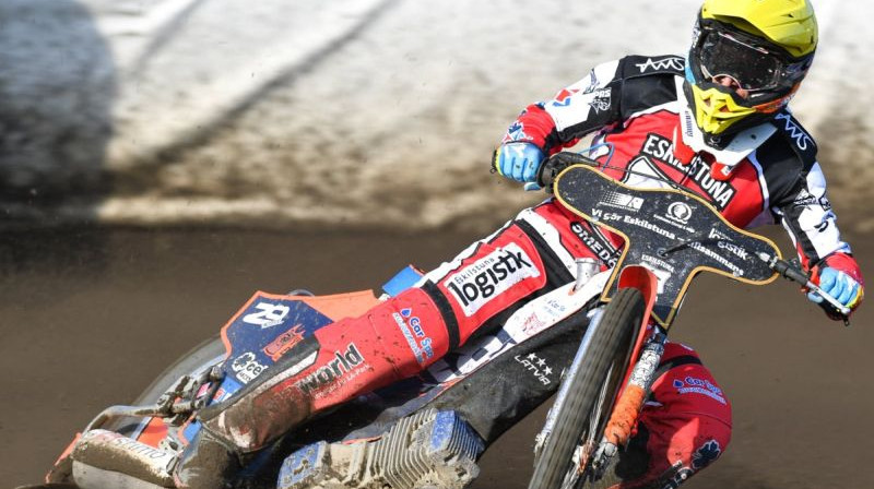 Andžejs Ļebedevs un "Smederna" turpina uzvarēt Zviedrijas Elitserien čempionātā.