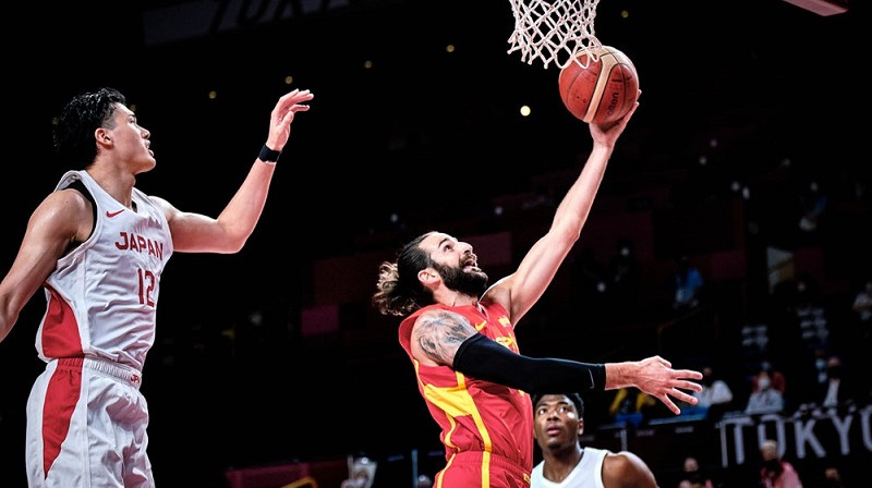 Rikijs Rubio: 20 punkti un deviņas piespēles uzvarā pār Japānu. Foto: FIBA