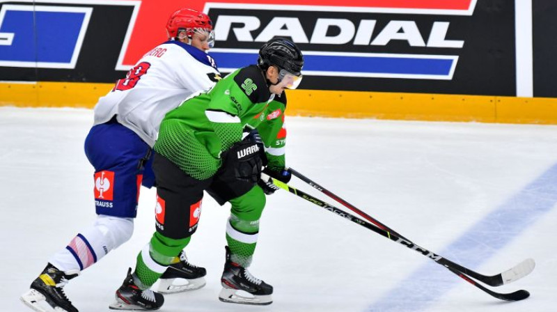 Māris Bičevskis (zaļā kreklā). Foto: bkboleslav.cz