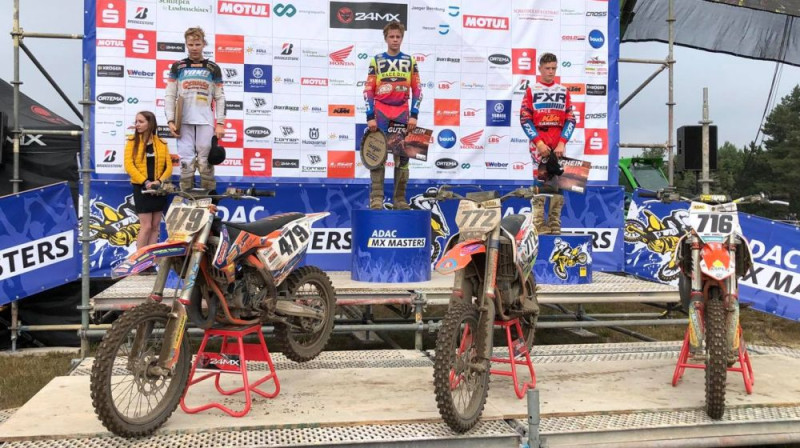 Jānis Mārtiņš Reišulis uz augstākā pakāpiena. Foto: ADAC MX Masters