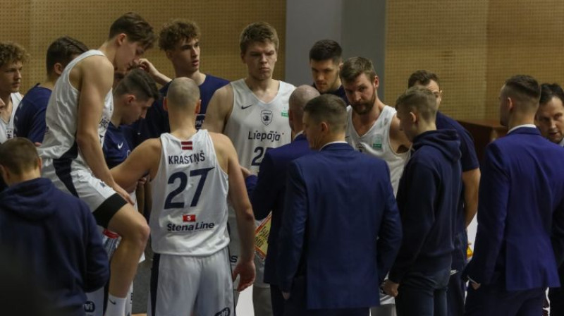 ''Liepājas'' komanda. Foto: basket.lv