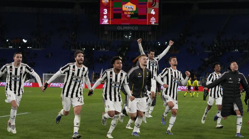 Turīnas "Juventus" atzīmē uzvaru. Foto: AP/Scanpix