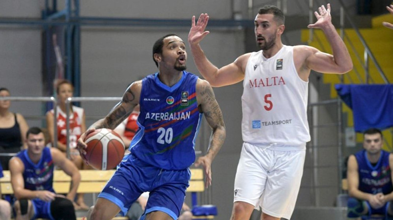 Epizode no Maltas un Azerbaidžānas izlašu cīņas. Foto: FIBA