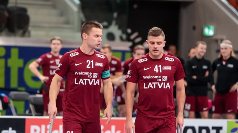 Latvijas izlases kapteinis Artis Raitums šodien aizvadīs savu 52.spēli pasaules čempionātu finālturnīros, atkārtojot Ata Blinda rekordu, Foto: Ritvars Raits, Floorball/lv
