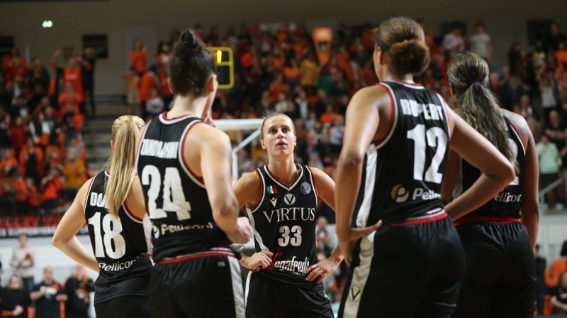 Kitija Laksa 2023. gada 11. janvārī Buržā. Foto: EuroLeague Women