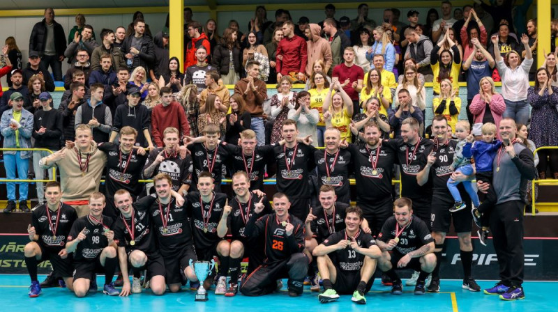 "Aizkraukle/Koknese" - 2. līgas čempione. Foto: Ritvars Raits, floorball.lv