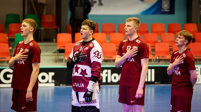 Latvijas junioru izlase. Foto: Ritvars Raits, floorball.lv