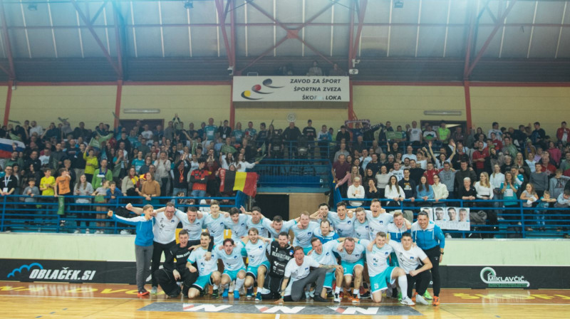 Slovēnijas izlase izmantojusi sava laukuma priekšrocības, kvalificējoties finālturnīram, foto: IFF Floorball