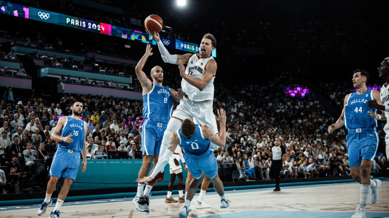 Vācietis Morics Vāgners uzbrukumā pret Grieķijas valstsvienību. Foto: FIBA