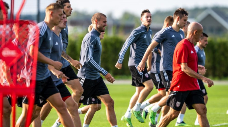 Latvijas izlases futbolisti Foto: Latvijas futbola federācija