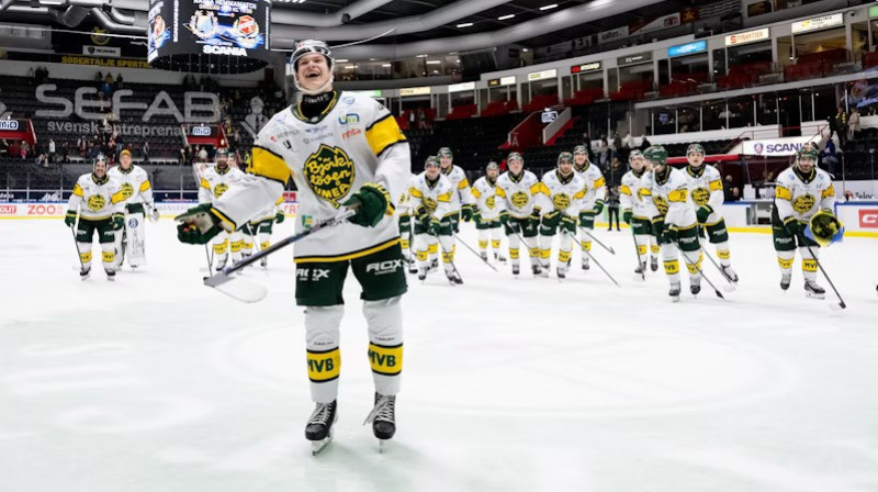 Bruno Osmanis pēc Ūmeo "Björklöven" uzvaras. Foto: Johan Dali/Johanfotograf