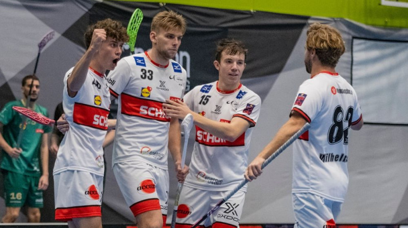 Daniels Jānis Anis (#33)  aizvada lielisku sezonas pirmo daļu Šveicē, foto: UHC Uster