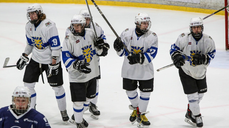 "Rīgas Hokeja skolas" spēlētāji. Foto: Guntis Lazdāns/LHF