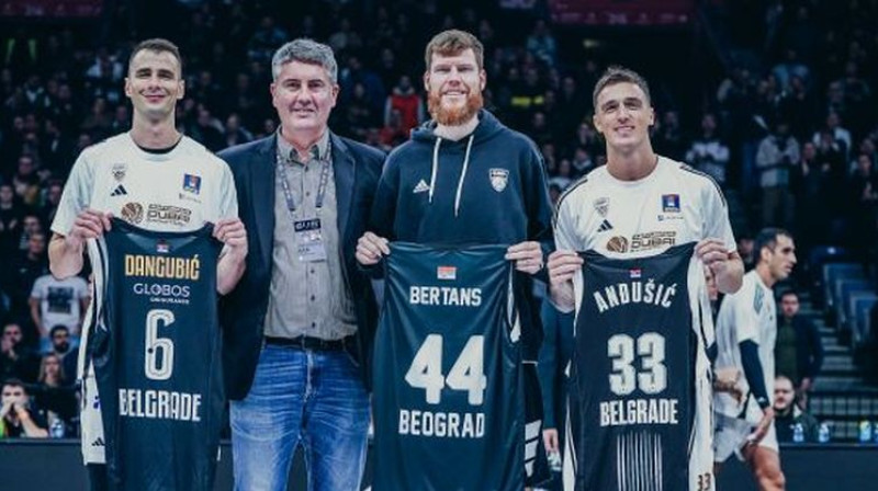 Nemaņa Dangubičs, Dāvis Bertāns un Danilo Andžušičs. Foto: Dragana Stjepanoviča/ABA League