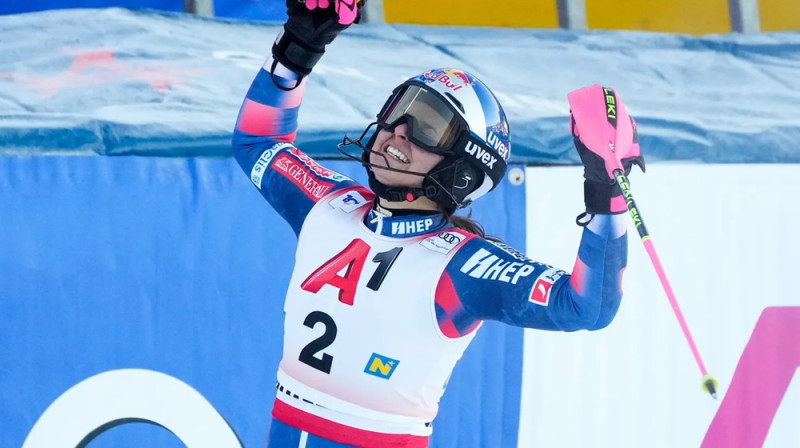 Zrinka Ļjutiča. Foto: FIS/Agence Zoom.