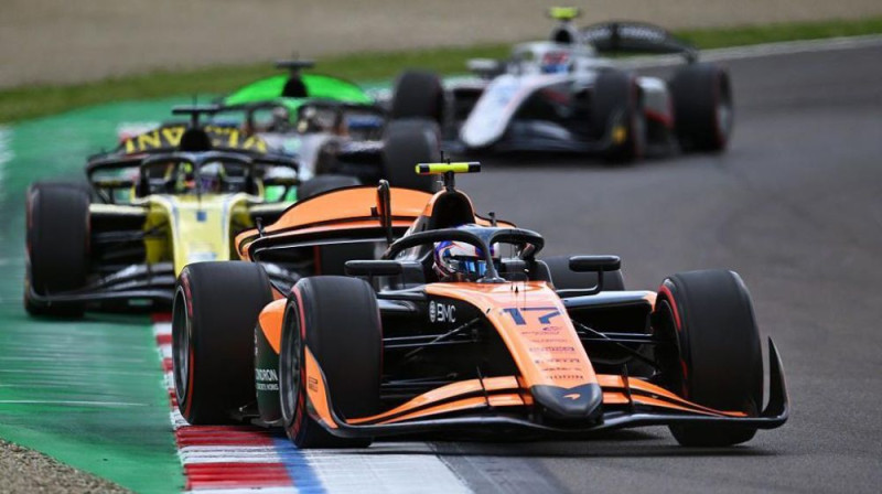 Alekss Danne. Foto: FIA F2