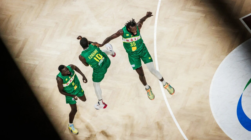 Mali valstsvienības basketbolisti Āfrikas meistarsacīkšu ceturtdaļfinālā. Foto: FIBA