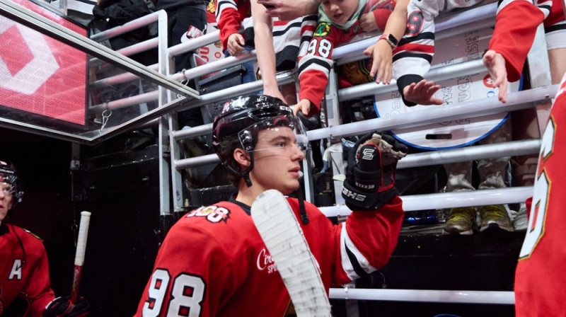 Konors Bedārds. Foto: Chicago Blackhawks