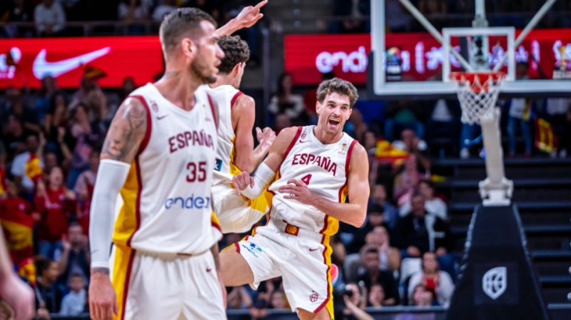 Spāņu prieki. Foto: FIBA
