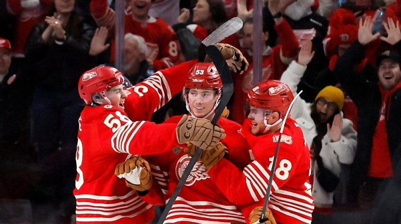 Morics Zaiders atzīmē vārtus. Foto: AP/Scanpix