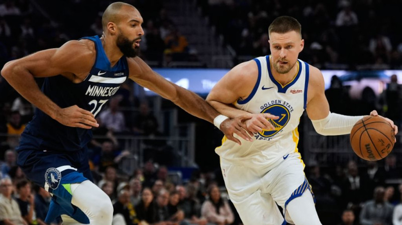 Rūdi Gobērs un Kristaps Porziņģis. Foto. AP. Scanpox