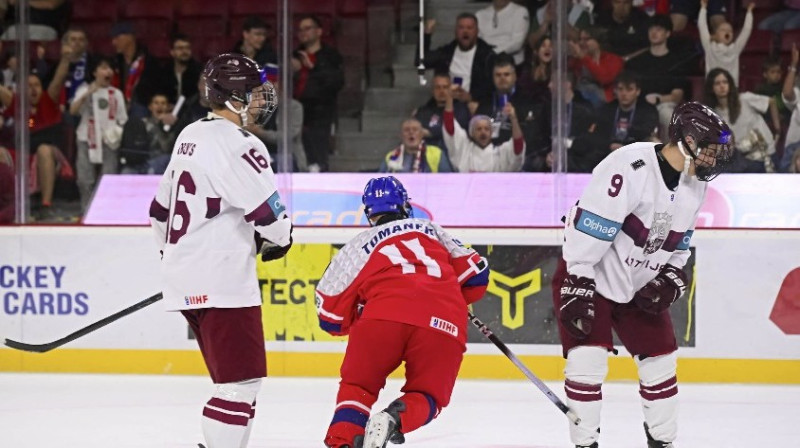 Latvija zaudējumā pret Čehiju. foto: IIHF