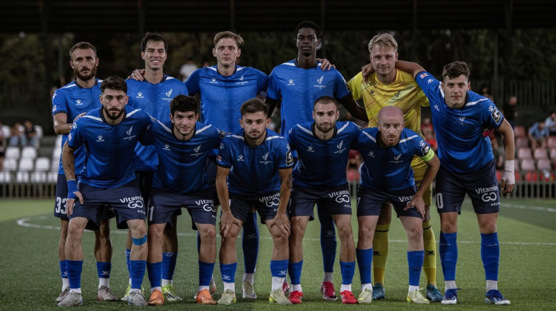 Samtredijas vienība, tostarp vārtsargs Vladislavs Lazarevs. Foto: FC Samtredia