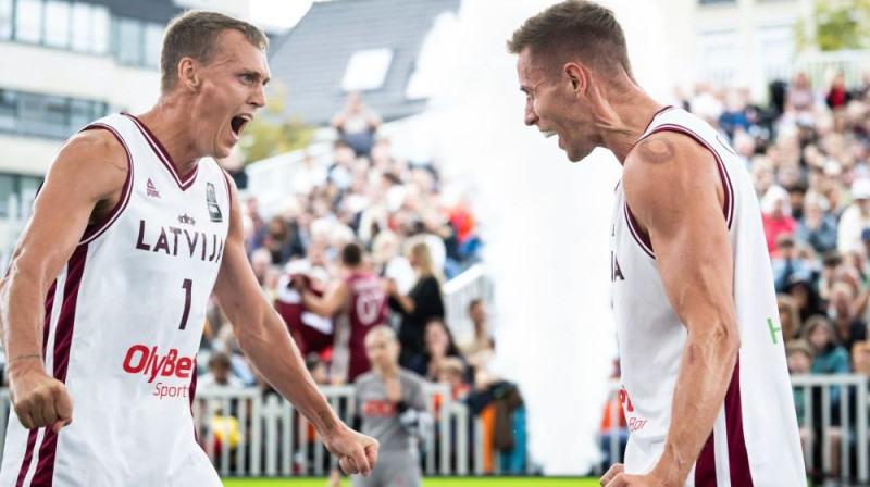 Nauris Miezis un Kristaps Gludītis Foto: LBS