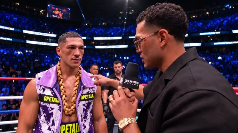 Džeijs Opetaija un Deivids Benavidess. Foto: Boxingnews24.com/