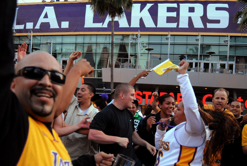 "Lakers" čempionu parāde notiks trešdien