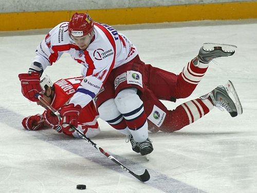 KHL pusfinālā arī Jaroslavļa