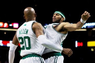 Septītajā spēlē pārāki "Celtics" basketbolisti